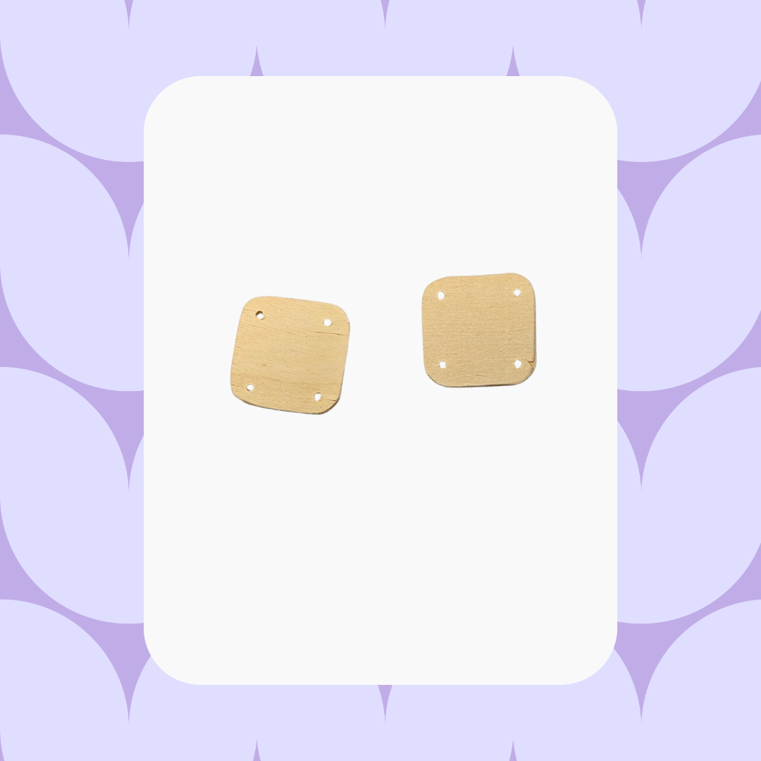 Par de figuras cuadrado redondeado: Aretes DIY de madera
